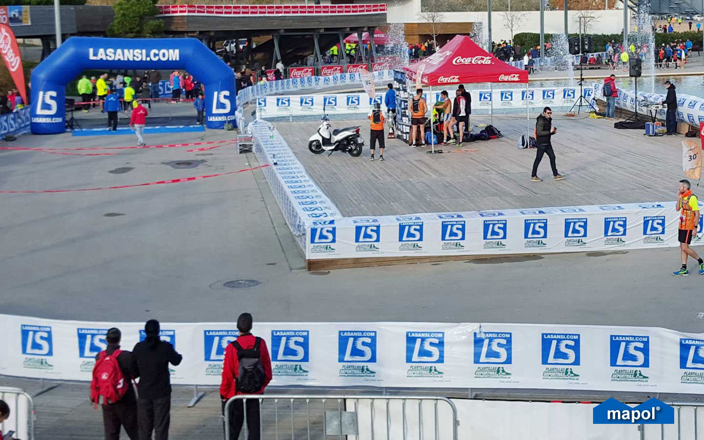 Cubre vallas para eventos públicos